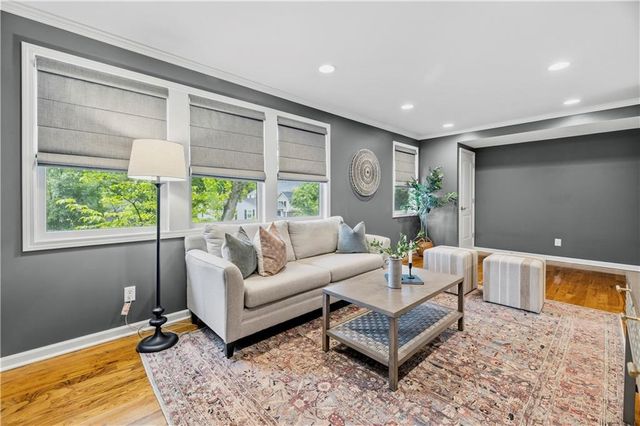 7117 Cedar Street, Prairie Village, KS 66208
