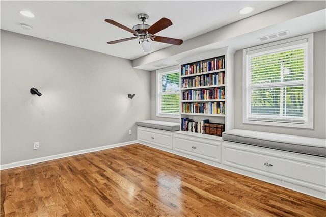 7117 Cedar Street, Prairie Village, KS 66208