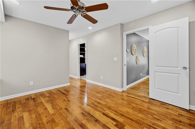 7117 Cedar Street, Prairie Village, KS 66208