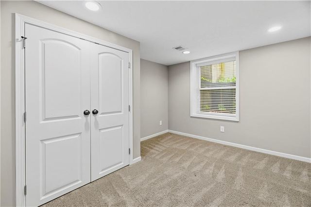 7117 Cedar Street, Prairie Village, KS 66208