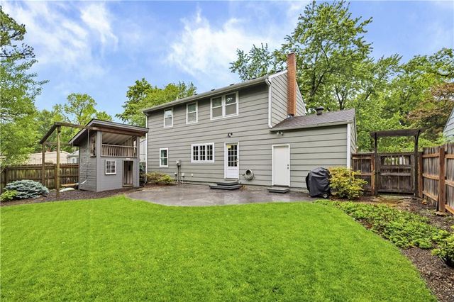 7117 Cedar Street, Prairie Village, KS 66208