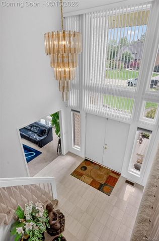 28959 Augusta, Farmington Hills, MI 48331