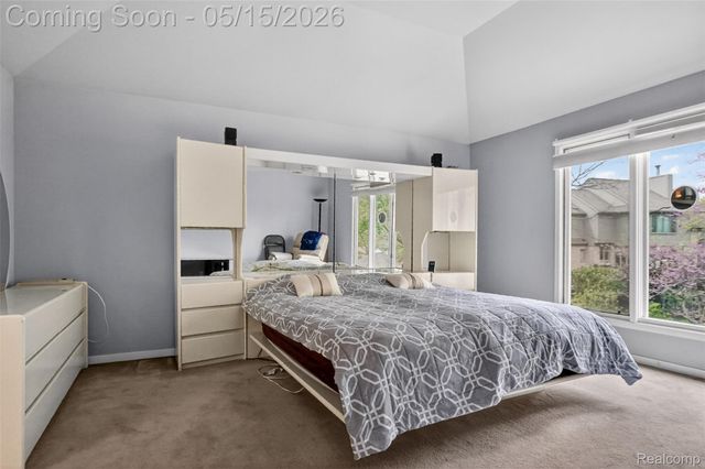 28959 Augusta, Farmington Hills, MI 48331