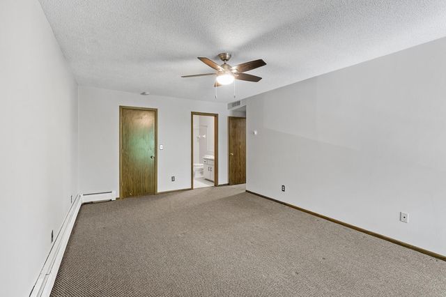 450 Ford Road 319, Saint Louis Park, MN 55426