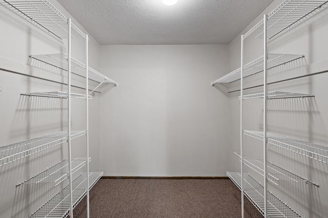 450 Ford Road 319, Saint Louis Park, MN 55426