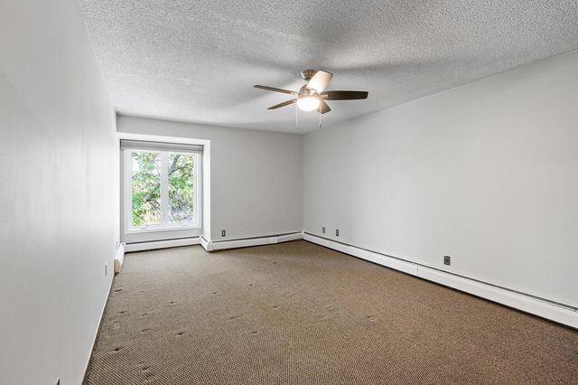 450 Ford Road 319, Saint Louis Park, MN 55426