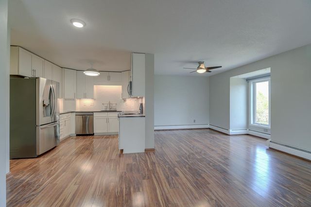 450 Ford Road 319, Saint Louis Park, MN 55426