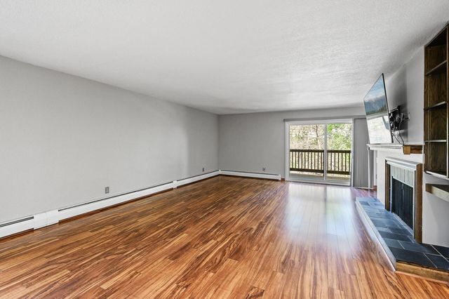 450 Ford Road 319, Saint Louis Park, MN 55426