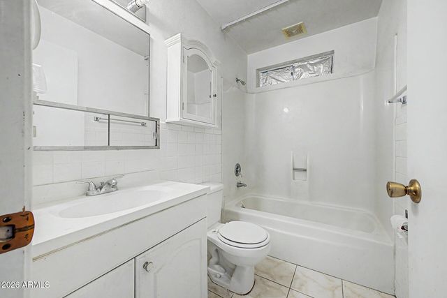 3039 E WINDROSE Drive, Phoenix, AZ 85032