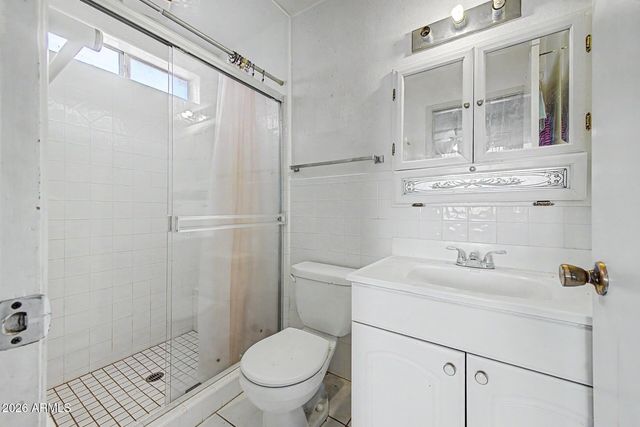 3039 E WINDROSE Drive, Phoenix, AZ 85032