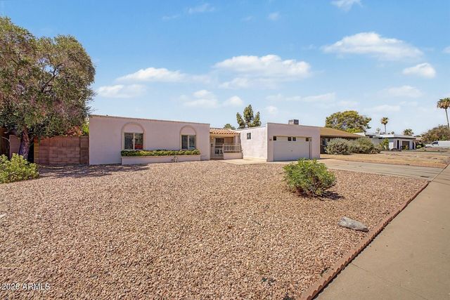 3039 E WINDROSE Drive, Phoenix, AZ 85032
