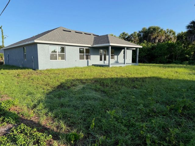2110 CARPETGREEN STREET, Port Charlotte, FL 33948