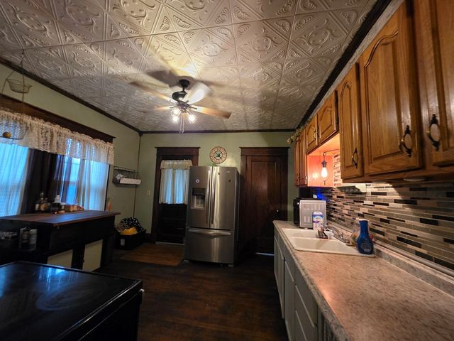 362 W High Street, Mount Gilead, OH 43338