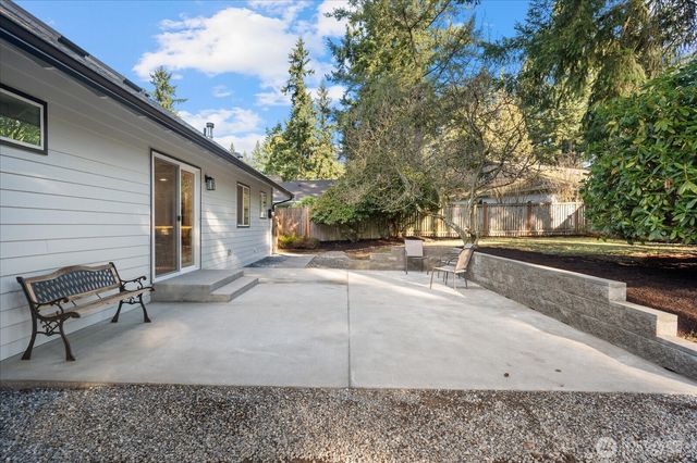 14076 117th Avenue NE, Kirkland, WA 98034