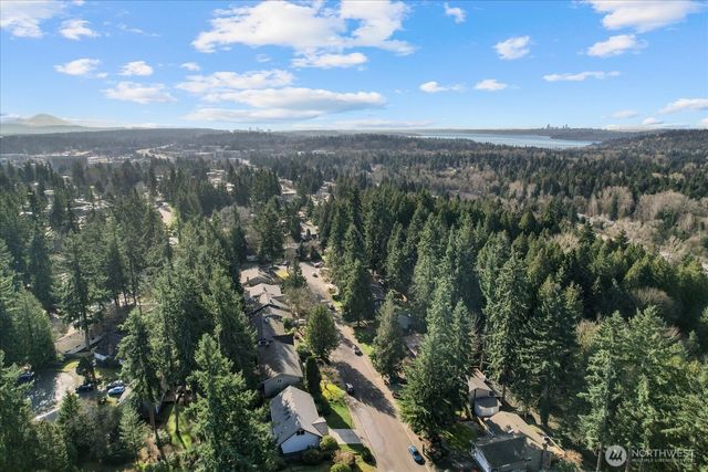 14076 117th Avenue NE, Kirkland, WA 98034