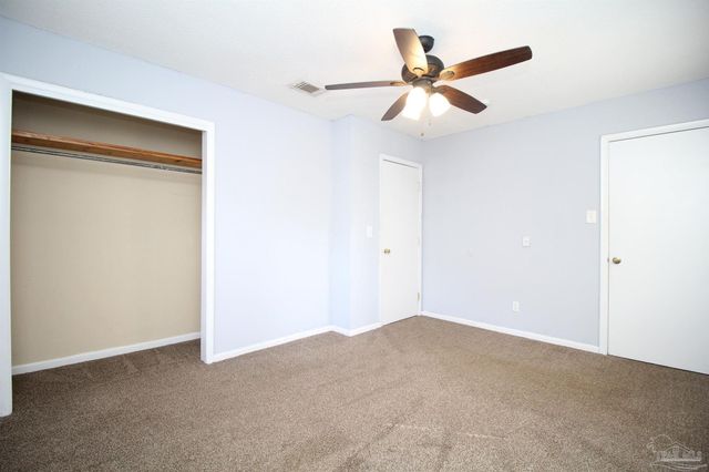 4859 Crowder St, Pace, FL 32571