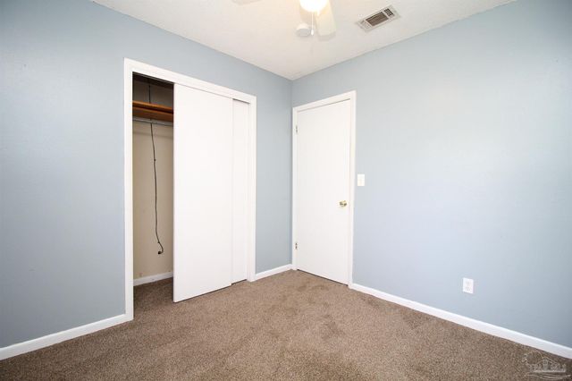 4859 Crowder St, Pace, FL 32571