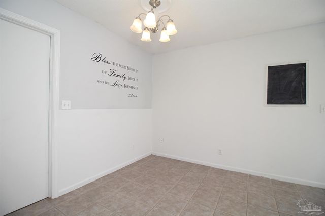 4859 Crowder St, Pace, FL 32571