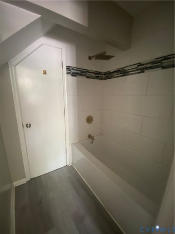 2006 Dinwiddie Ave, Dinwiddie, VA 23224