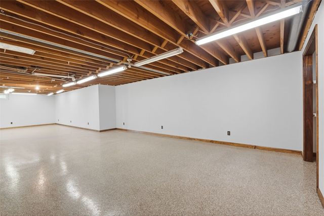 1822 Somerset Drive, Marion, IA 52302