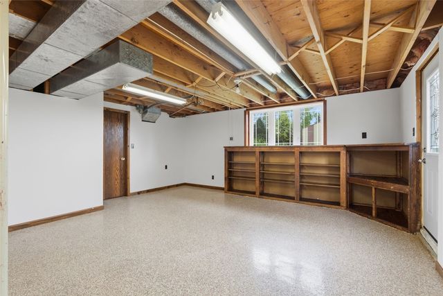 1822 Somerset Drive, Marion, IA 52302