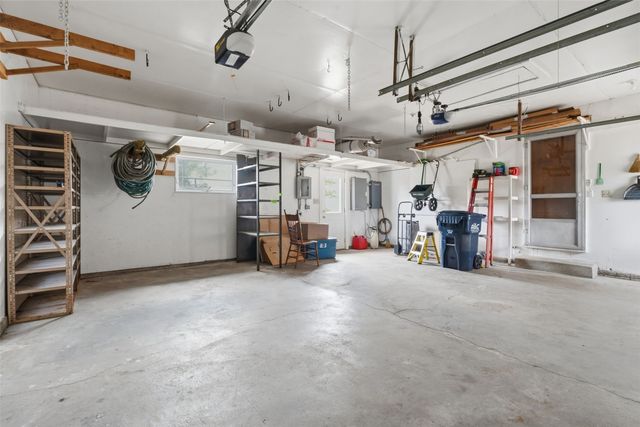 1822 Somerset Drive, Marion, IA 52302