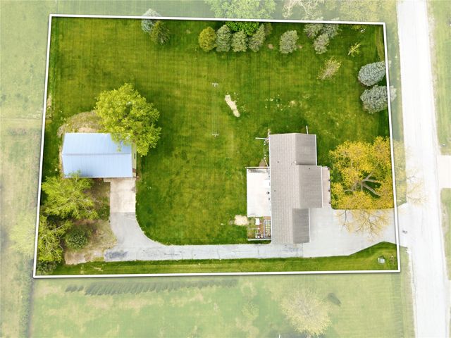 1822 Somerset Drive, Marion, IA 52302