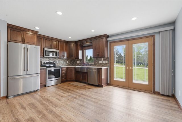 1822 Somerset Drive, Marion, IA 52302