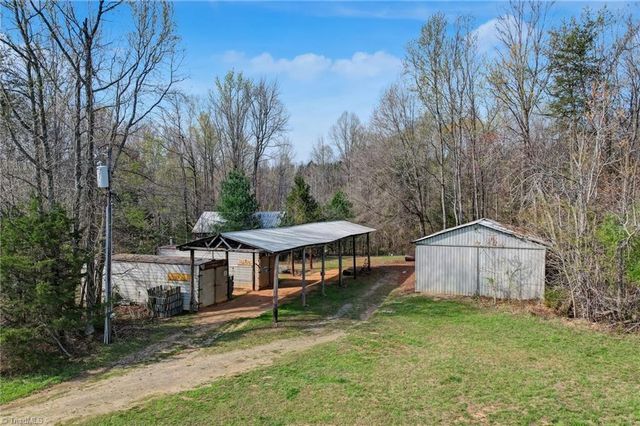 1836 Nc Highway 87, Reidsville, NC 27320