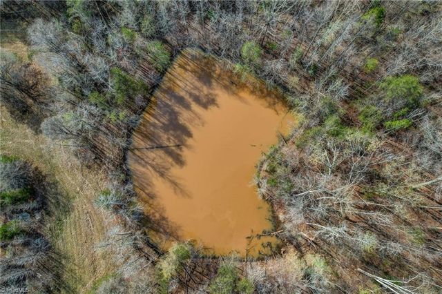 1836 Nc Highway 87, Reidsville, NC 27320