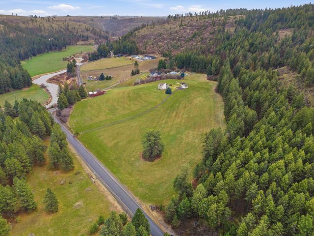 44xx E Spangle Creek Rd, Valleyford, WA 99036
