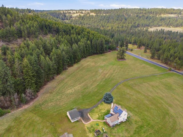44xx E Spangle Creek Rd, Valleyford, WA 99036
