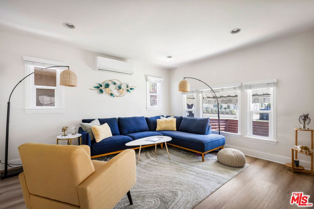 2225 Thurman Avenue, Los Angeles, CA 90016 — photo 4