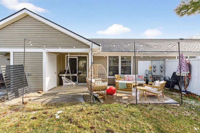 1135 Coventry Way, B, Marysville, OH 43040