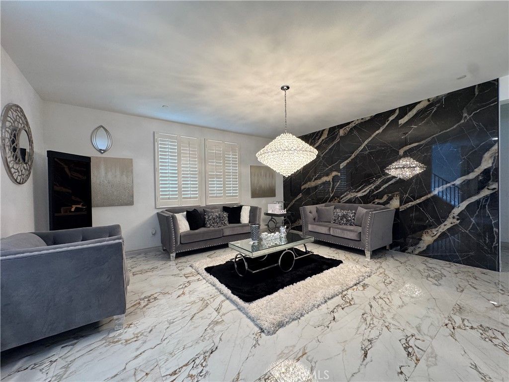 Image 13 of property listing at 17195 Compass Drive, Riverside, CA 92503