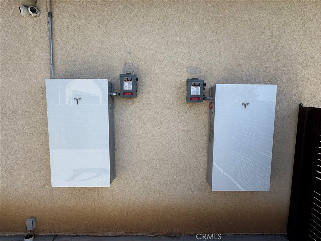 Image 9 of property listing at 17195 Compass Drive, Riverside, CA 92503