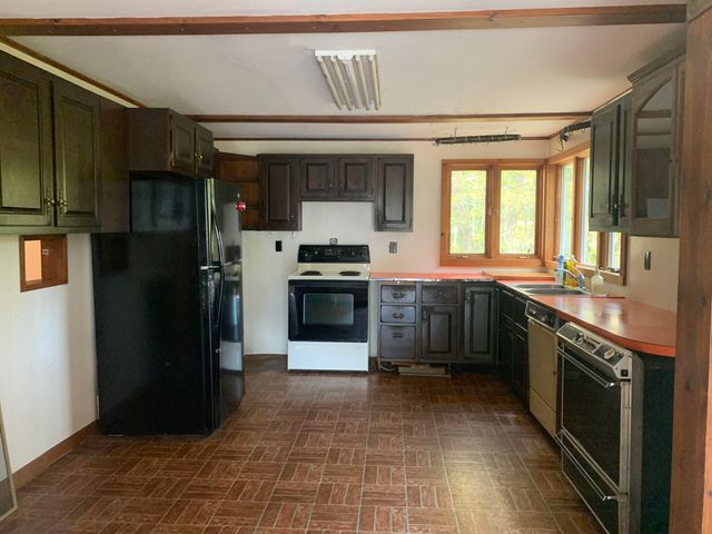 152 Pencil Mill Road, Castleton, VT 05735