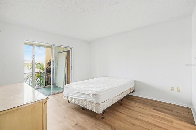 3723 LAKE BAYSHORE DRIVE H206, Bradenton, FL 34205