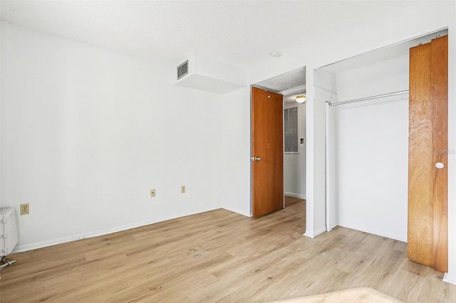 3723 LAKE BAYSHORE DRIVE H206, Bradenton, FL 34205