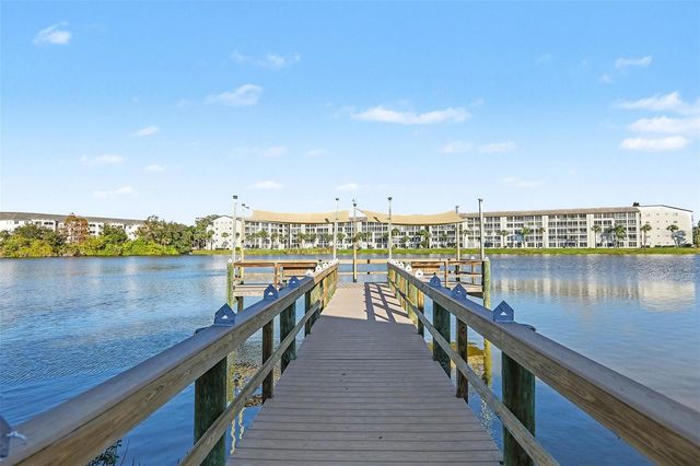 3723 LAKE BAYSHORE DRIVE H206, Bradenton, FL 34205