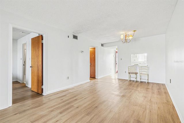 3723 LAKE BAYSHORE DRIVE H206, Bradenton, FL 34205