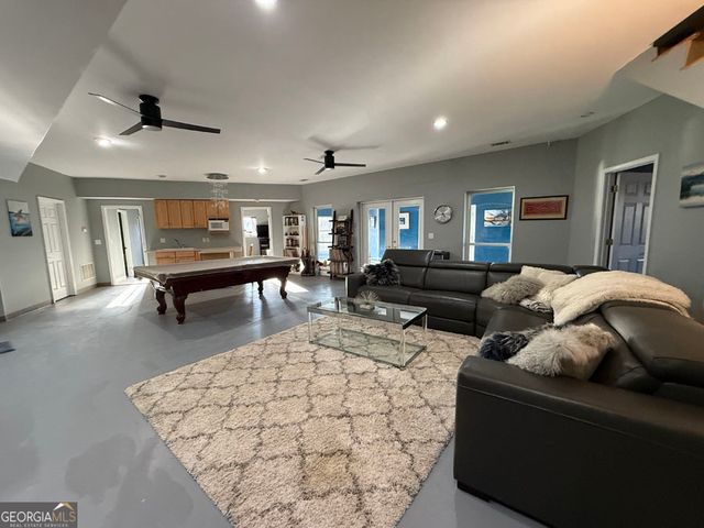 55 Weatherwood Place, Lavonia, GA 30553