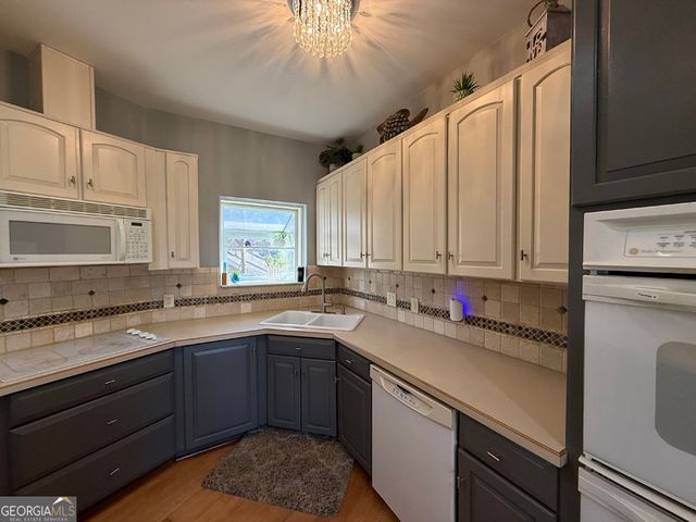 55 Weatherwood Place, Lavonia, GA 30553