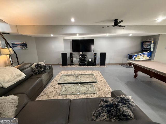 55 Weatherwood Place, Lavonia, GA 30553