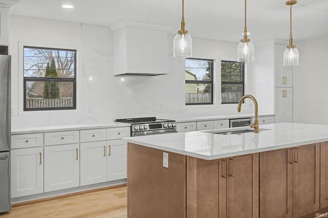 749 Cumberland Avenue, West Lafayette, IN 47906