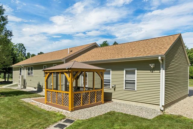 5 Given Circle, Rochester, NH 03867
