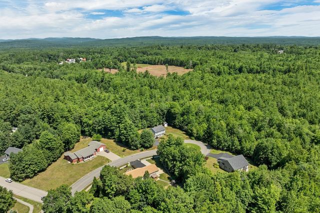 5 Given Circle, Rochester, NH 03867