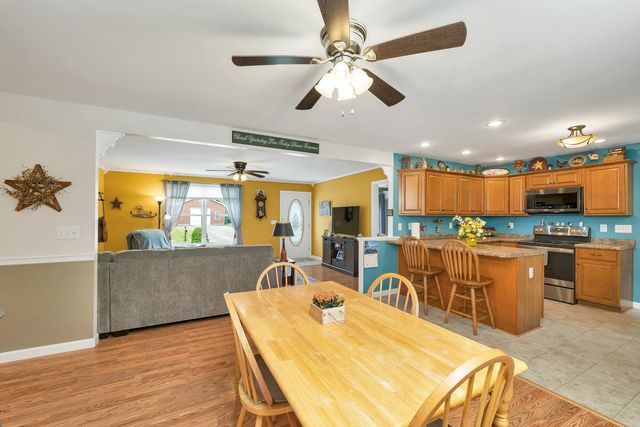 5 Given Circle, Rochester, NH 03867