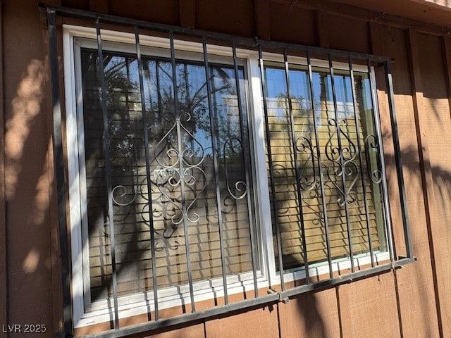 3881 Casa Colorado Avenue, Las Vegas, NV 89121