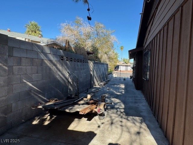 3881 Casa Colorado Avenue, Las Vegas, NV 89121